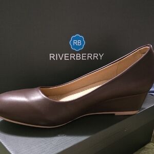 Women's Brown Wedge Shoes 9